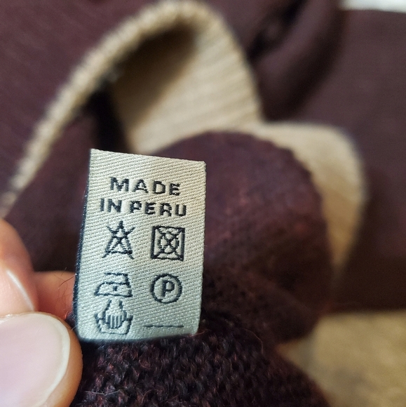 Peruvian Link "Auckland 1/4 zip sweater. 100% alpaga. Burgundy/black. Tan. S. - Picture 7 of 12